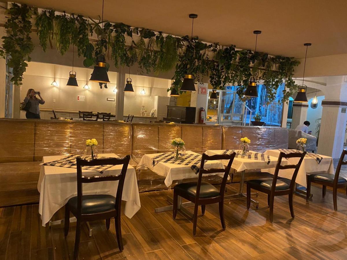 加耶快捷酒店 阿瓜斯卡达特斯 外观 照片